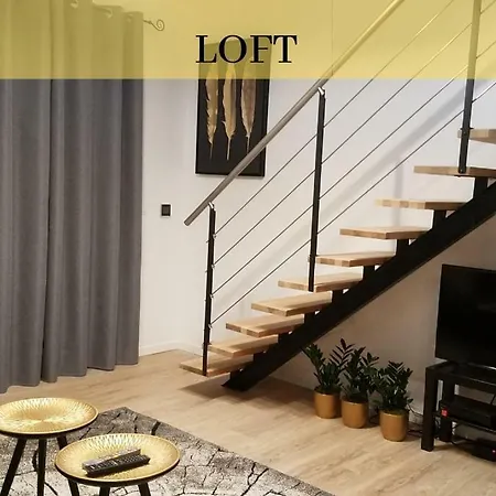 Bel Immeuble Renove Dans Le Coeur Historique Apartment *