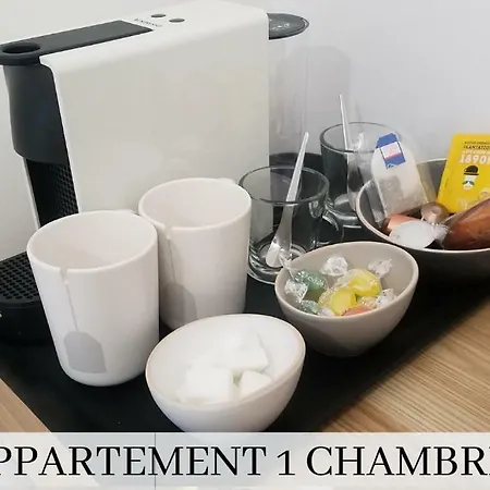 Apartment Bel Immeuble Renove Dans Le Coeur Historique *
